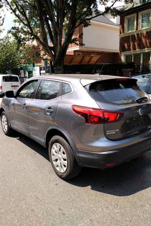 2019 Nissan Rogue AWD 99k con frenado automático/punto ciego - $7,800 (Midwood)63470614170883124