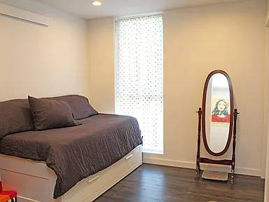 $600 / 1br - 469ft2 - "Stylish Overlook Condo Near Shops & Transit" (Portland)63956354562051124