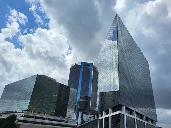 $450 Office Space in High-Demand Area – Great Visibility! (Metairie)63791870602755121