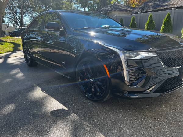 Cadillac CT4-V - $40,995 (Hampton)63621706468483122