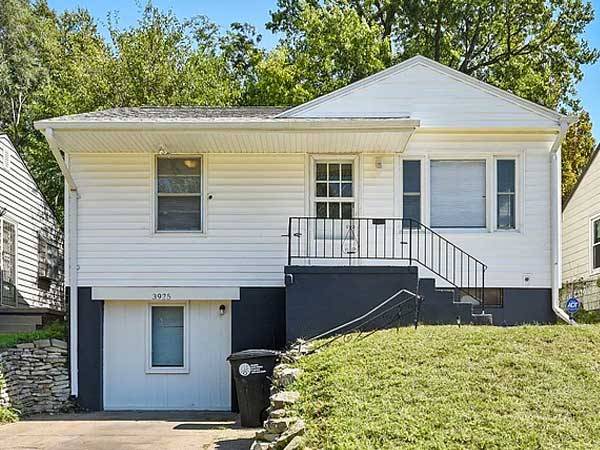 $900 / 2br - Charming 2-bedroom home now available for rent (Omaha, NE)64020672979843120
