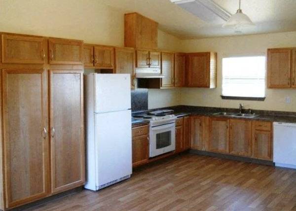 $2,020 / 2br - 1050ft2 - Electric Range, Internet Access, BBQ / Picnic Area (19800 50th Ave W, Lynnwood, WA)63688278215939121