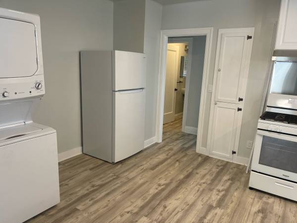 $1,850 / 1br - 650ft2 - Apartamento remodelado de un dormitorio (Martinez)63880132453889122