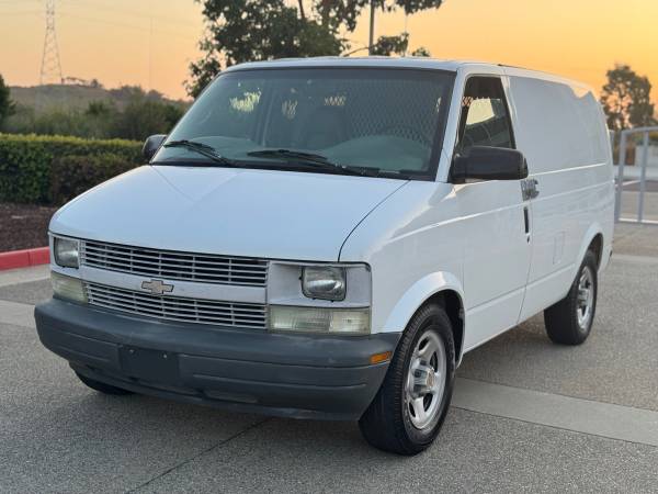 Van de carga Chevy Astro Safari 2003 - $7.900 (san leandro)63477419054721121