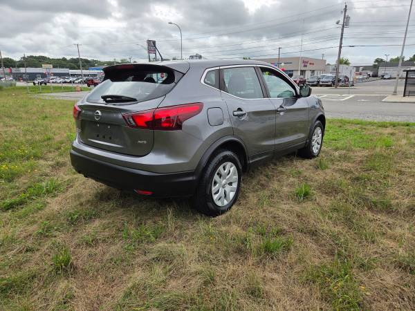 2019 Nissan Rogue, buena oferta - $7,600 (Seekonk)63469880983169124