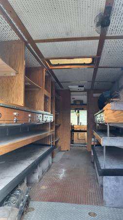 Step van - $4,500 (Chicago northwest)63619074465793121