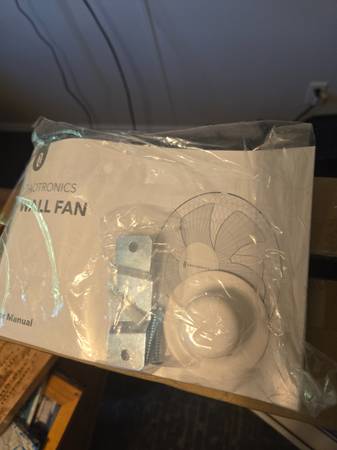 Ventilador de pared Taotronics NUEVO en caja - $45 (Sidney)62925978830595123