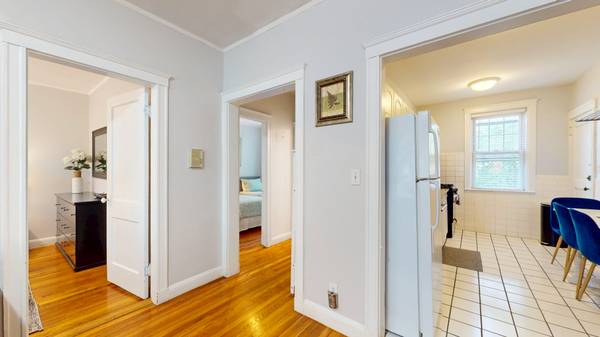 $7,000 / 2br - Brookline 2 Bed/1 Bath Apartment | Kent St63931251288451123