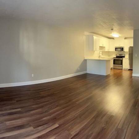 $2,269 / 1br - 570ft2 - Easy Access to Hwy 1, Large Closets, Large Patios & Balconies (Marina, CA.)64009499877506120