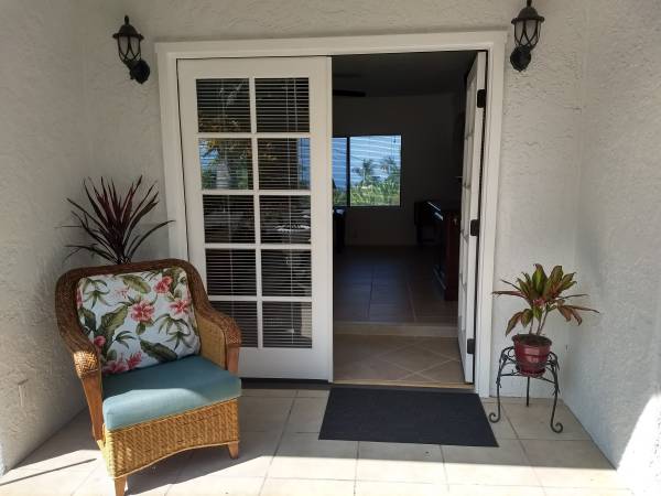 $4,900 / 3br - 1750ft2 - Turnkey, including utilities 3bdrm/2.5ba house in Kona Acres - $4900. (Kailua Kona)63939529036162121