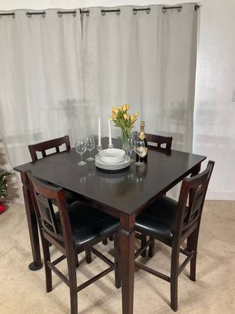 High Dining Table With 4 Chairs 1