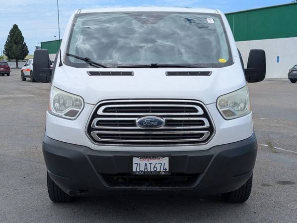 2015 Ford Transit-350 Long - Photo 2