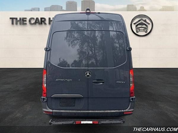 2019 Mercedes-Benz Sprinter 2500 - $31995.0063469629174145123
