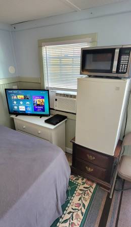 $750 / 1br - 120ft2 - Private room for Rent (Kill Devil Hills)63935189965315123