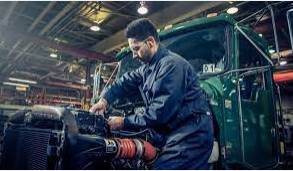********* Apprentice Diesel Mechanic ********* 1