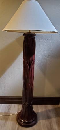 VINTAGE LEAF DESIGN PLASTER FLOOR LAMP 1