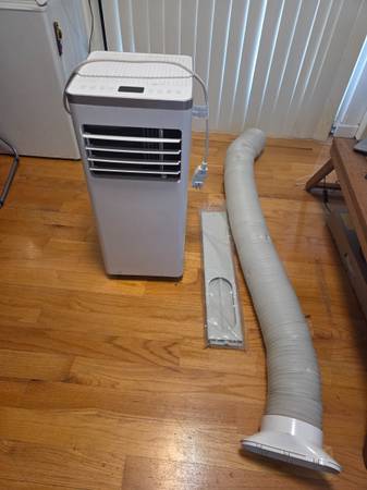 Portable Air Conditioner/Dehumidifier 1
