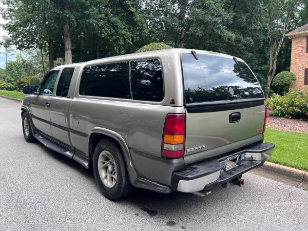 2001 Gmc Sierra southern comfort, edición, 43K millas - $21,500 (Atlanta)63620642329089123