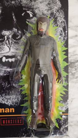 NEW NECA Universal Monsters - Retro Wolf Man 7" Scale Figure 1