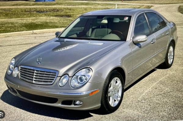 Wanted: 2005 or 2006 Mercedes-Benz E-class E 320 CDI W211 1