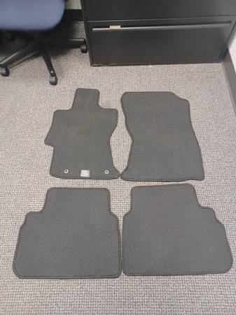 OEM Subaru Crosstrek/Impresa Carpet floor mats Models 2018-2023 1