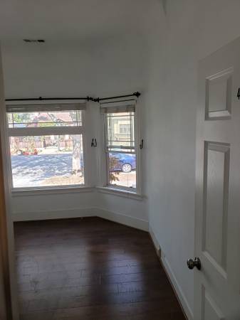 $950 / 2400ft2 - Single Room for share in a house near San Jose State (san jose downtown)63946804222851122