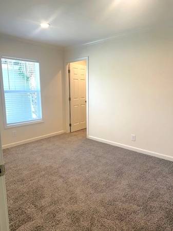 $2,150 / 3br - 1456ft2 - Let us help you find your next home! Check out this 3 bed, 2 bath! (Fort Pierce)63799984470915122