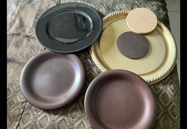 VARIOUS PLATES, DISHES...price in pesos 1