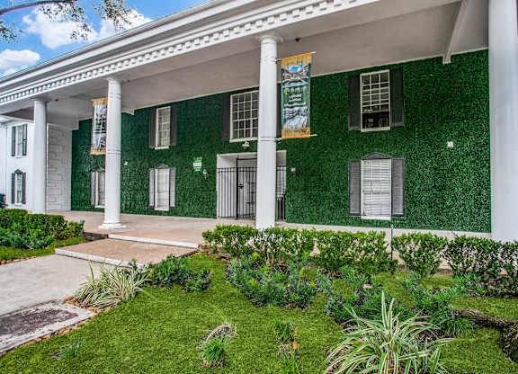 $699 / 1br - 629ft2 - Situated in Houston!, 1 bedroom (8900 Chimney Rock Rd, Houston, TX)63924043752834120