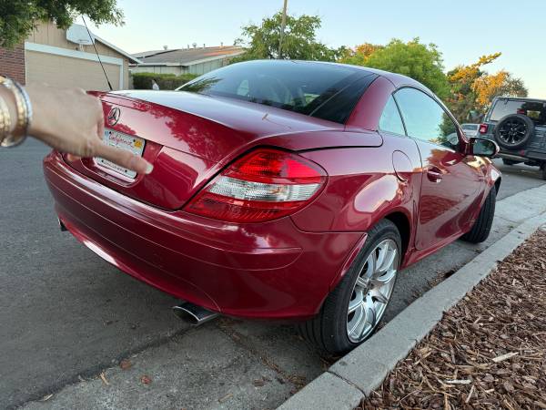2006 Mercedes Benz SLK350, runs good, Clean title - $4,200 (san jose south)63469888460673123