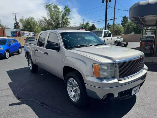2008 GMC Sierra 1500 Crew Cab 4x4 4WD Truck SLE Pickup 4D 5 3/4 ft Pickup - $9,550 (One Stop Motors)63619767855363122