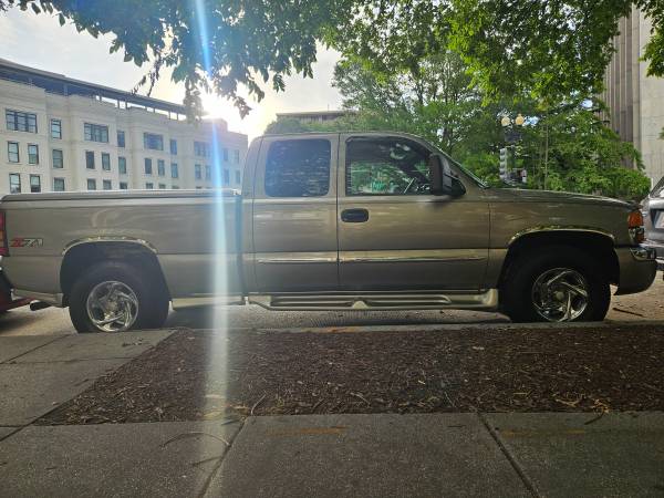 2003 GMC Sierra 1500 Extended Cab - $3,800 (DC, Foggy Bottom)63616289911171121