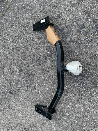 2016 to 2021 Mazda CX-9 trailer hitch 1