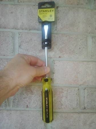 STANLEY 100 Plus 5/16" x 6" Screwdriver 1