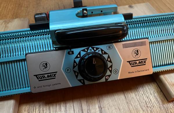 Vintage TURMIX Knitmac Double Bed Knitting Machine 1