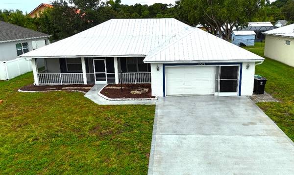 $2150.00 / 3br - 1600ft2 - Luxury 3-Bedroom Port St Lucie Home for Rent – New Paint, East of US-163823723253507120