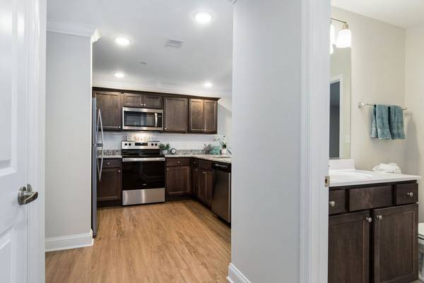 $1,995 / 1br - 762ft2 - THE PERFECT START TO YOUR FALL! (CHESTER)63839299186819123