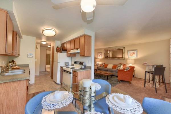 $1,946 / 2br - 900ft2 - Full Size Washer/Dryer, Clubhouse, Pool, Playground (Kent, WA)64031310199426120