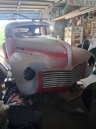 1940 Chrysler Royal hot rod project - $10,000 (clearwater)63443116547201129