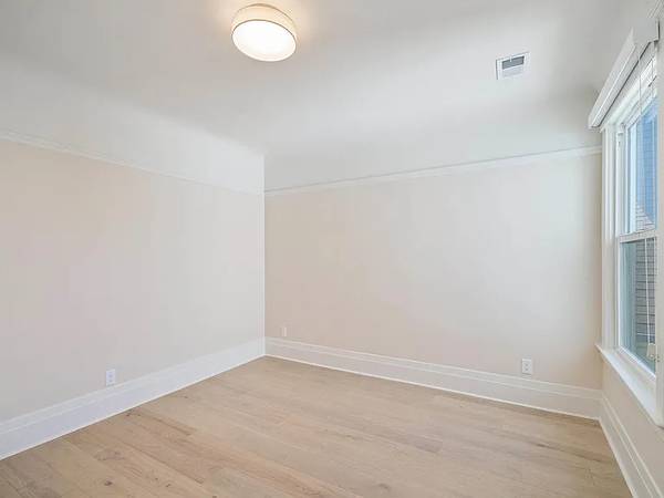 $3,990 / 3br - 1500ft2 - Amplio apartamento de 3 habitaciones en San Francisco con garaje incluido (San Francisco)63667856612225123