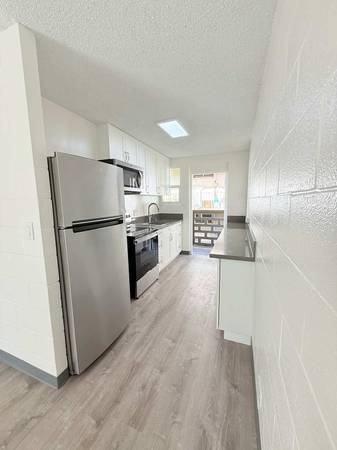 $1,875 / 2br - 650ft2 - Renovated Two Bedroom for $1875 (94-111 Pupunohe St, Waipahu, HI)63939394095875122