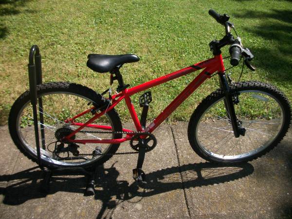 24" Decathlon Rockrider Mountain Bike 1