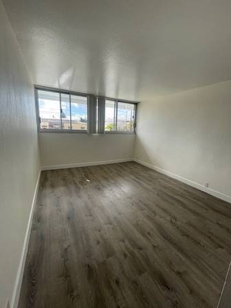 Two Bedroom Craftsman Apartment 1