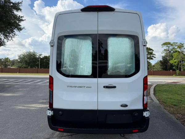 2019 Ford Transit 250 Van - Photo 5