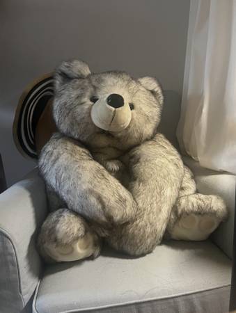 Giant Teddy bear 1