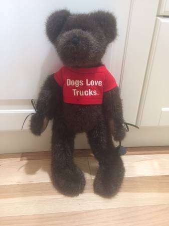 Boyds Stuffed Teddy Bear 1988-2001 - $10 (Bay View)63471071069441120