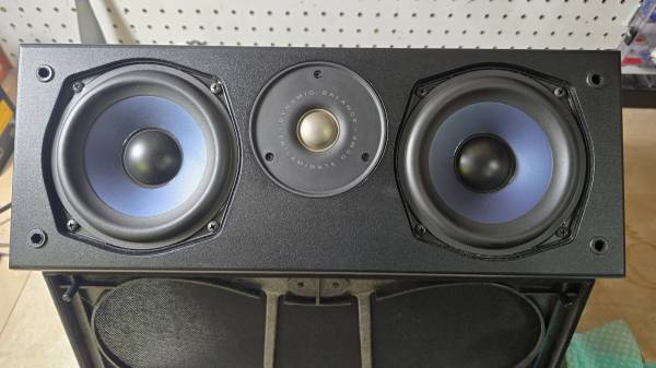 Polk Audio CS245I Center Channel speaker 1