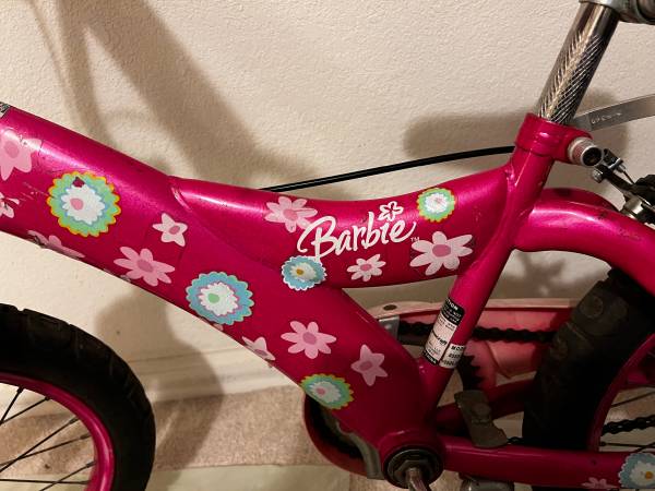 Bicicleta Barbie Dynacraft de 16" - $44 (oakland lake merritt / grand)63470298552577122