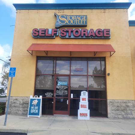 10x25 Drive up unit 50% off 2 Full Months Dec-Jan 1