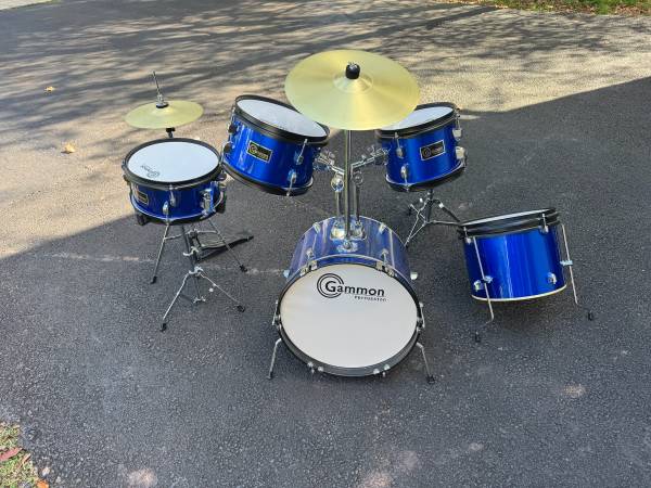 Gammon 5-Piece Junior Drum Set Blue with Cymbals & Stool – Incomplete 1